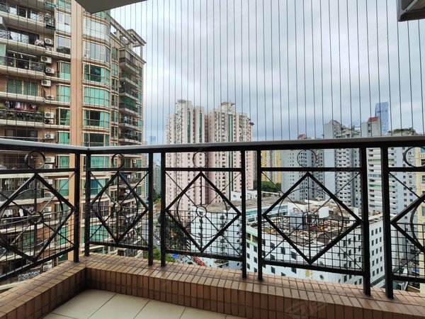 深圳南山南山中心区鸿瑞花园鸿瑞花园 2室2厅1卫 配套齐全 精装修 81