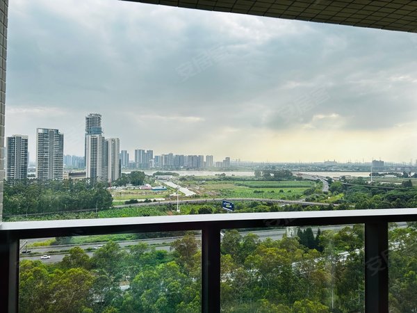 广州南沙黄阁中国铁建海语熙岸环宇城商场旁,全新住宅出租3700,带家具