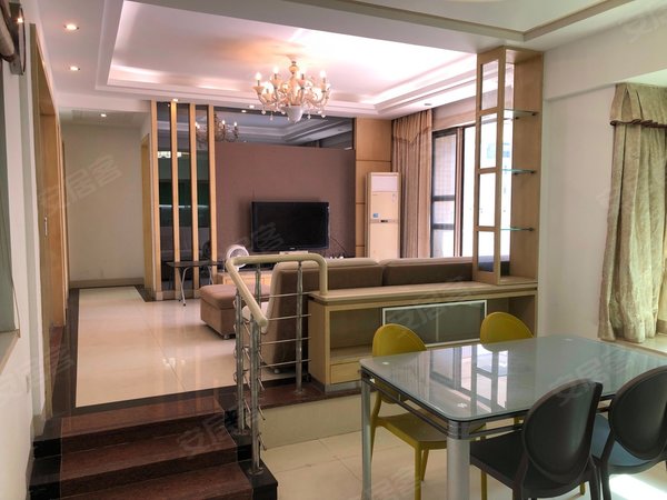 惠州惠城金山湖怡景华庭怡景华庭精装三房,家私家电齐全,直接拎包入住