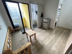 深圳龙华大浪浪口二区电梯精装两房一厅出租房源真实图片