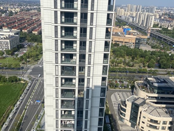 嘉兴海宁长安镇虹运驿府长安虹运译府精装修三室出租,1.