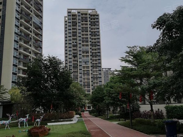 中山南朗翠亨新区锦绣海湾城(九期)房源采光好,南北通透,业主诚意出