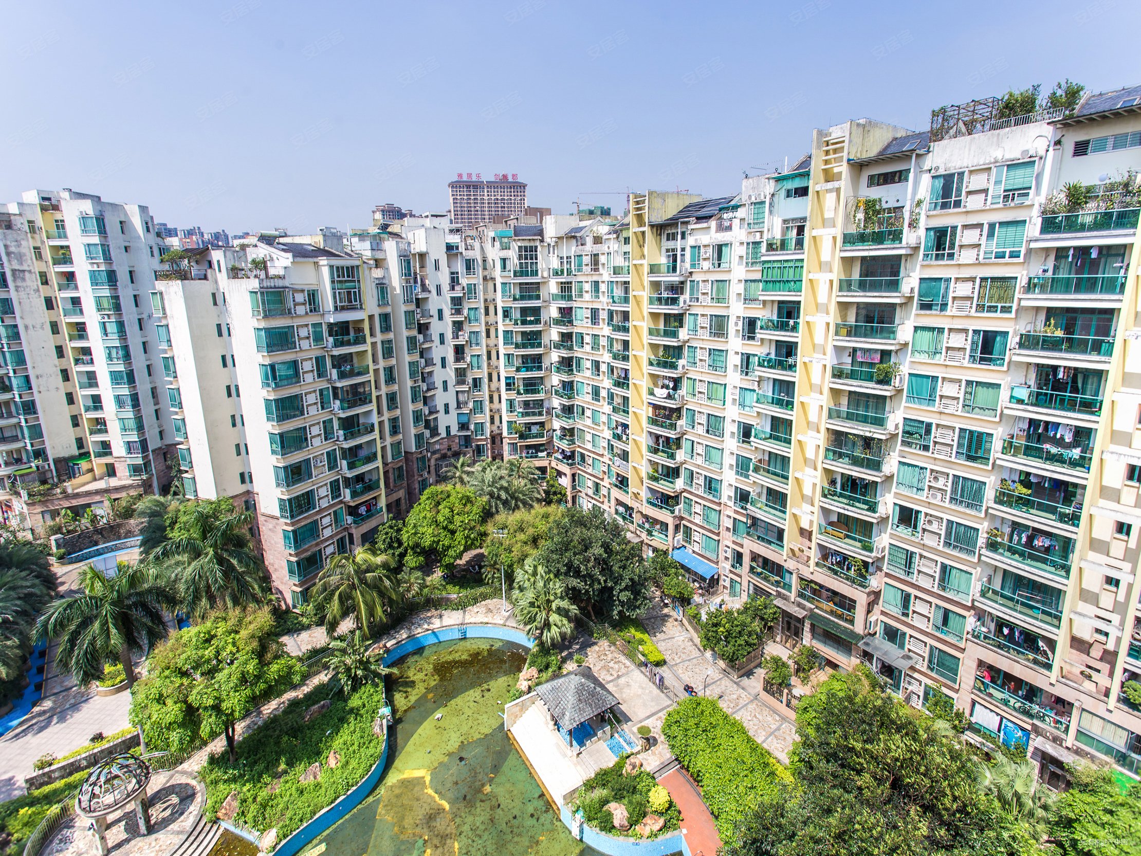 蓝波湾3室2厅2卫115.94㎡东南120万