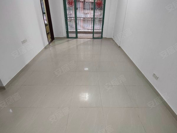 深圳布吉丹竹头金龙花园3号线直达罗湖福田老街,周边生活商圈便利出租