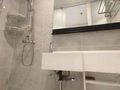 东莞南城体育路口万科首铸东江之星(商住楼) 1室0厅1卫  电梯房 精装修出租房源真实图片