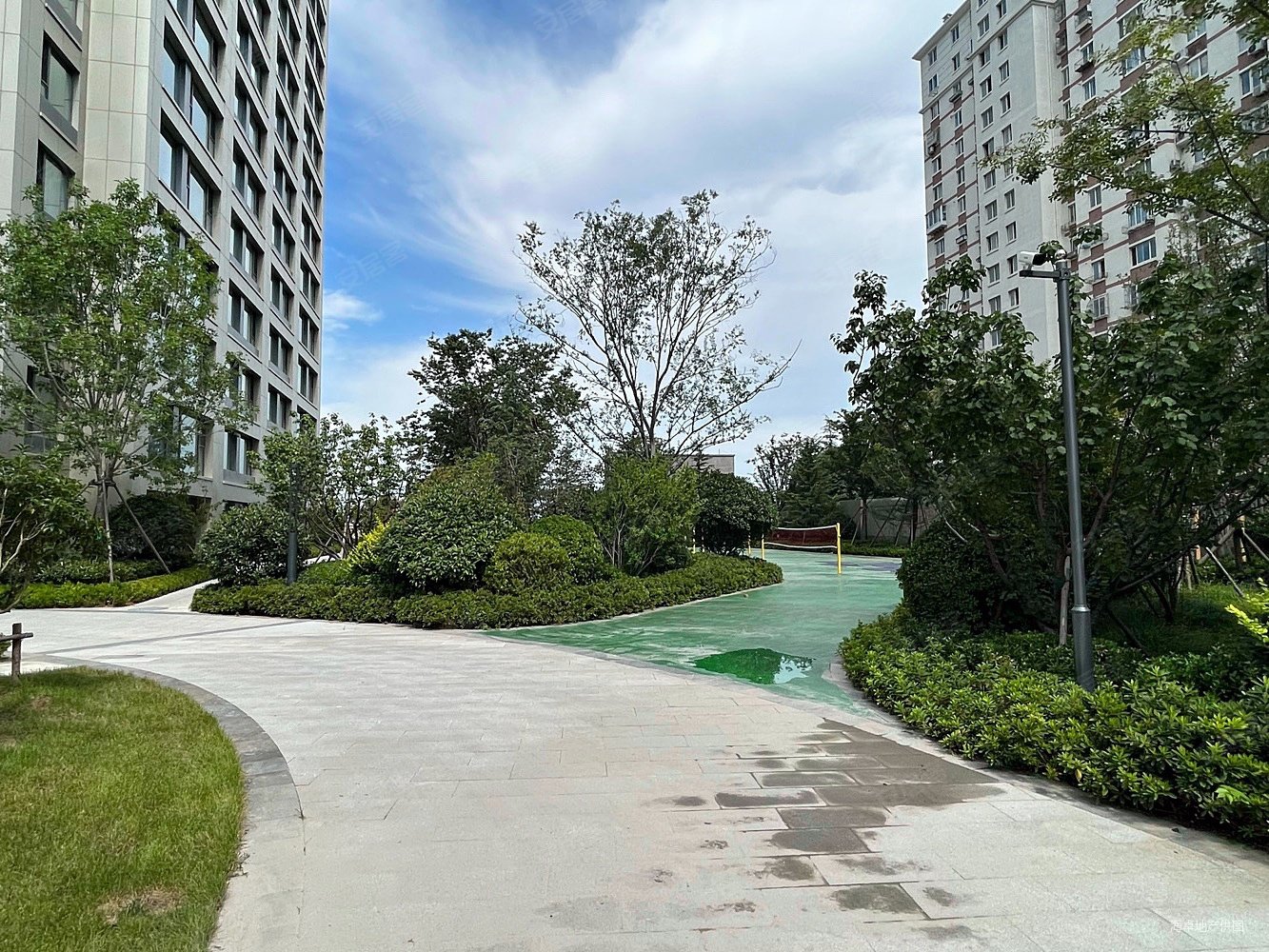 浮山后崂山区紫樾尚府精装现房华东师范