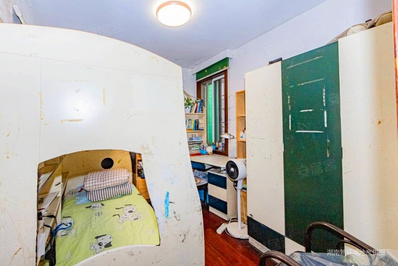 居家装修三房急售,满五省个税,已经加装电梯,好楼层