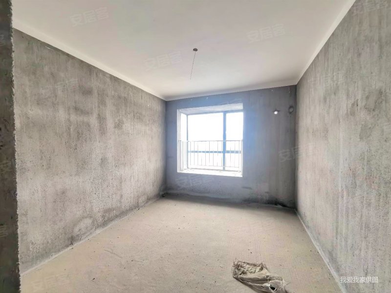 电梯中层南北通透四房出门玺悦城澄碧湖公园学堂洪州学堂