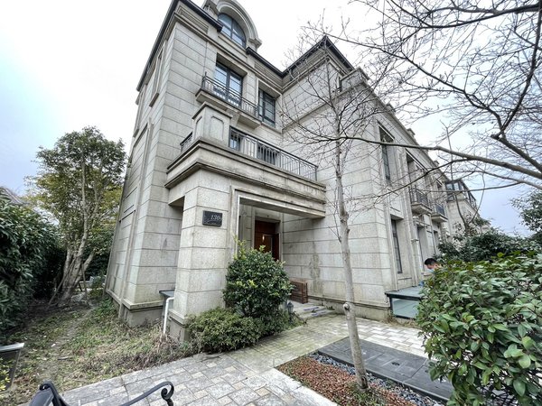 上海青浦赵巷绿地海珀风华(别墅)(免佣金)协和学校门口!豪装地暖空调!