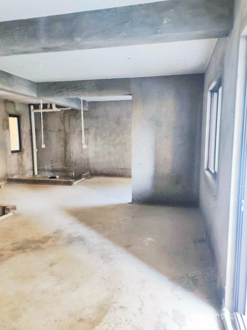 75旺恒宇国际尚郡毛坯三房两厅两卫温泉和文笔零接送