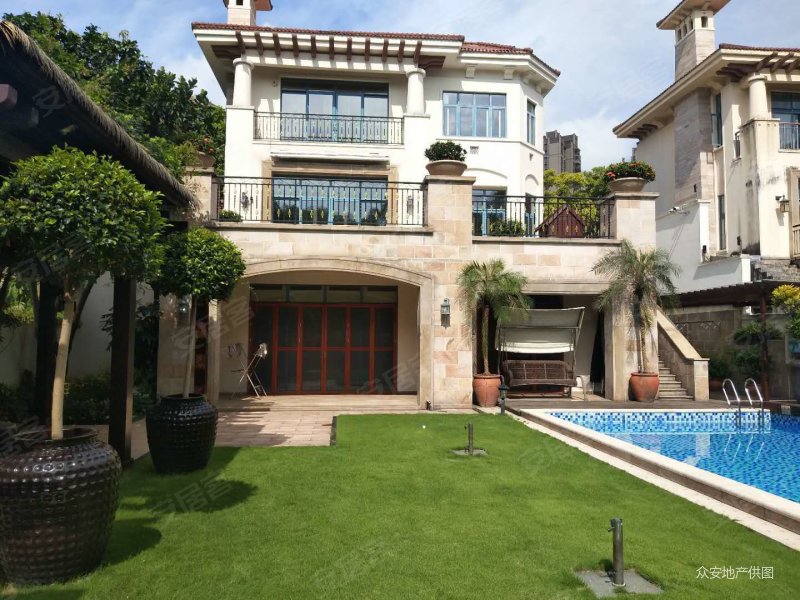 深圳房产网>深圳二手房>龙华二手房>观澜二手房>观澜湖高尔夫大宅汉士