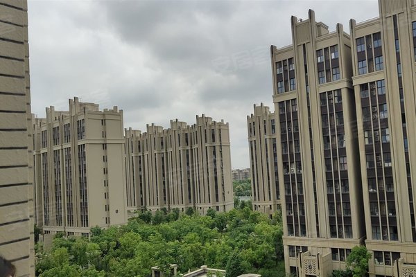 上海二手房 恒大御景湾 > 郭正鹏解读恒大御景湾小区户型特色 【小区