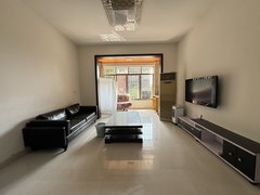 泸州江阳张坝实拍，整租，人医对面两室三个空调拎包入住出租房源真实图片