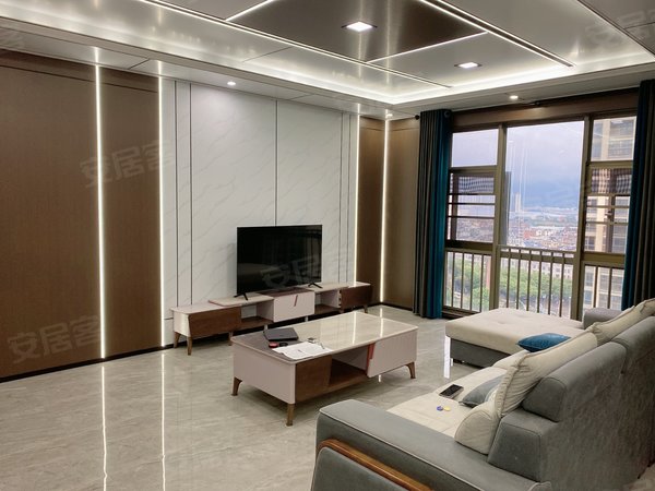 音西租房,金辉华府3房2厅 万润海德一号 飞龙国际 中庚紫金香山,福清