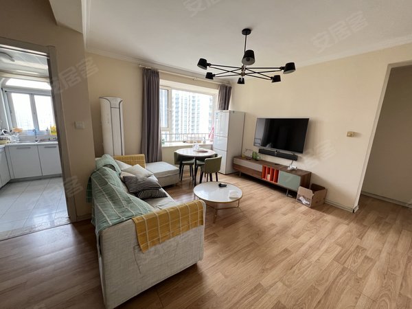 2室2厅1卫  电梯房 精装修88平米出租房源真实图片