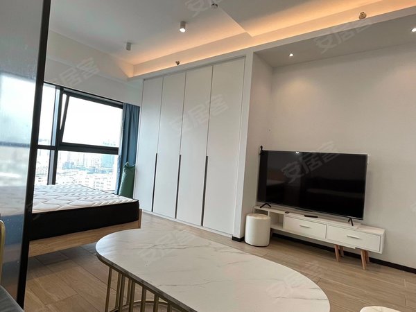 深圳南山南油华联城市中心新上房源 华联城市中心u舍 高楼层大一房