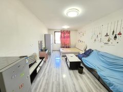 西宁城东滨河南路可短租滨河路紧邻火车站城市先锋一室电梯房家具家电齐全拎包入住出租房源真实图片