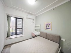 武汉洪山欢乐谷急租！0中介 免押 月付 东湖城拾景 金地广场 楚河汉街出租房源真实图片