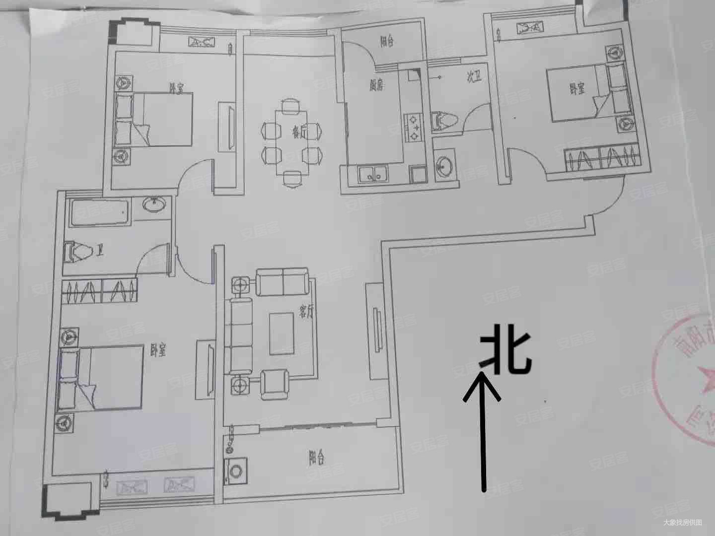 金苑如意广场3室2厅2卫143.68㎡西134.9万