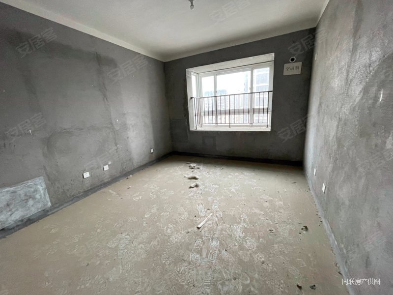 真实在售泊林公馆115w可售南北通透户型好采光好