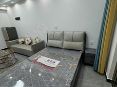 临沧临翔凤翔押一付一  1100月 佤山凤城 精装 小公寓   欢迎看房出租房源真实图片