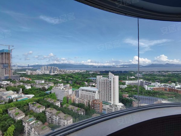 深圳南山华侨城湖滨花园(南山)沃尔玛旁 双层复试8房 三面采光 海景