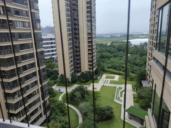 广州南沙万顷沙首筑花园万顷沙 近医谷 首筑花园大三房 3200配套齐全