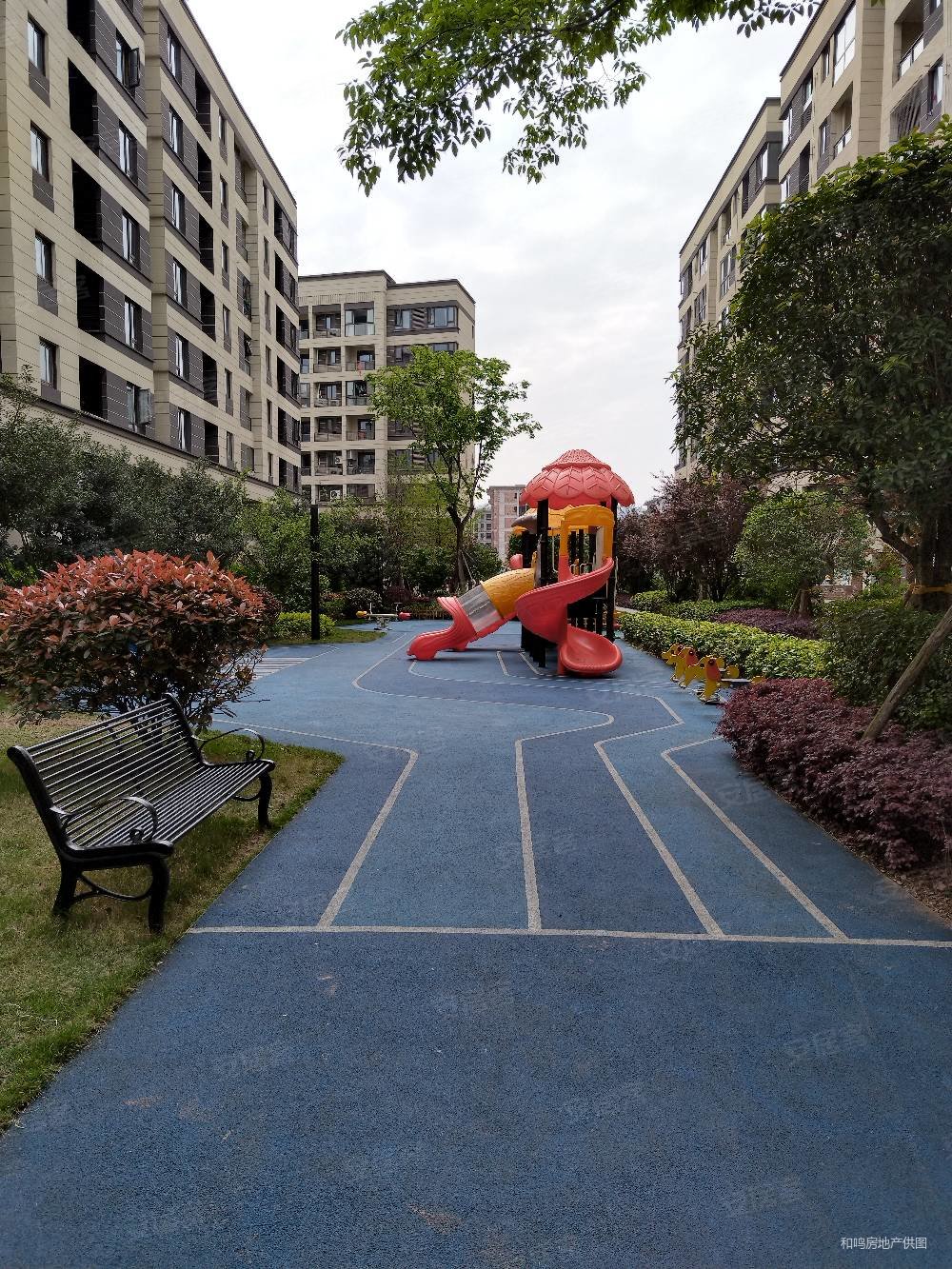 御华兰亭一期精装洋房随时看房