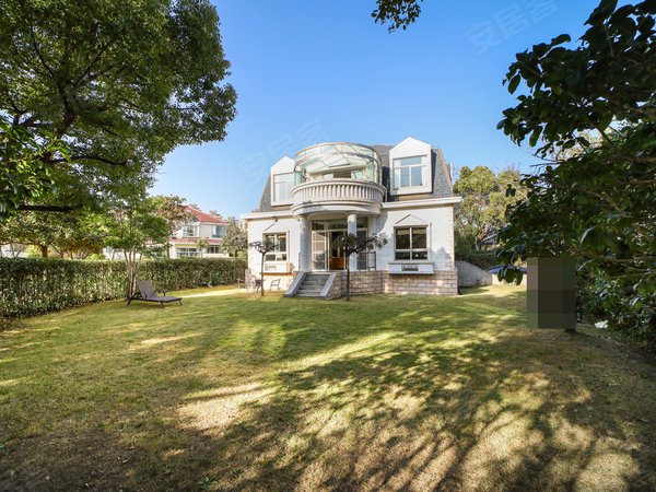 上海浦东碧云云间绿大地(别墅)云间绿大地(别墅) 5室2厅4卫  精装修