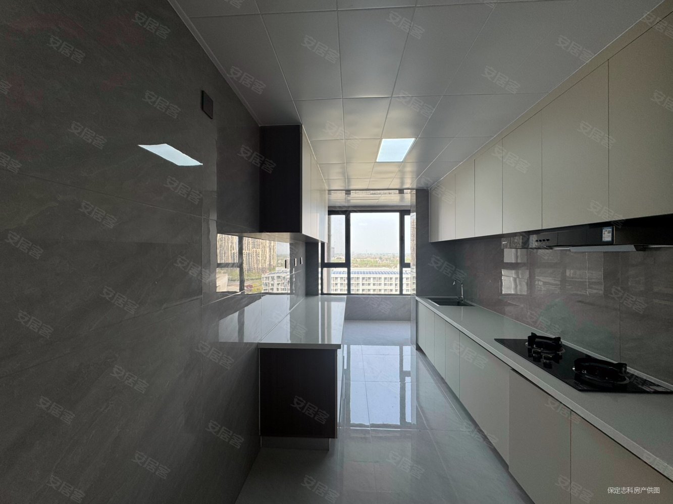 维多利亚夏郡4室2厅2卫162㎡南北115.8万