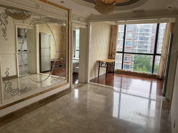 上海杨浦新江湾城新江湾戎德苑戎德苑 精装修自住三房 新小区出租房源