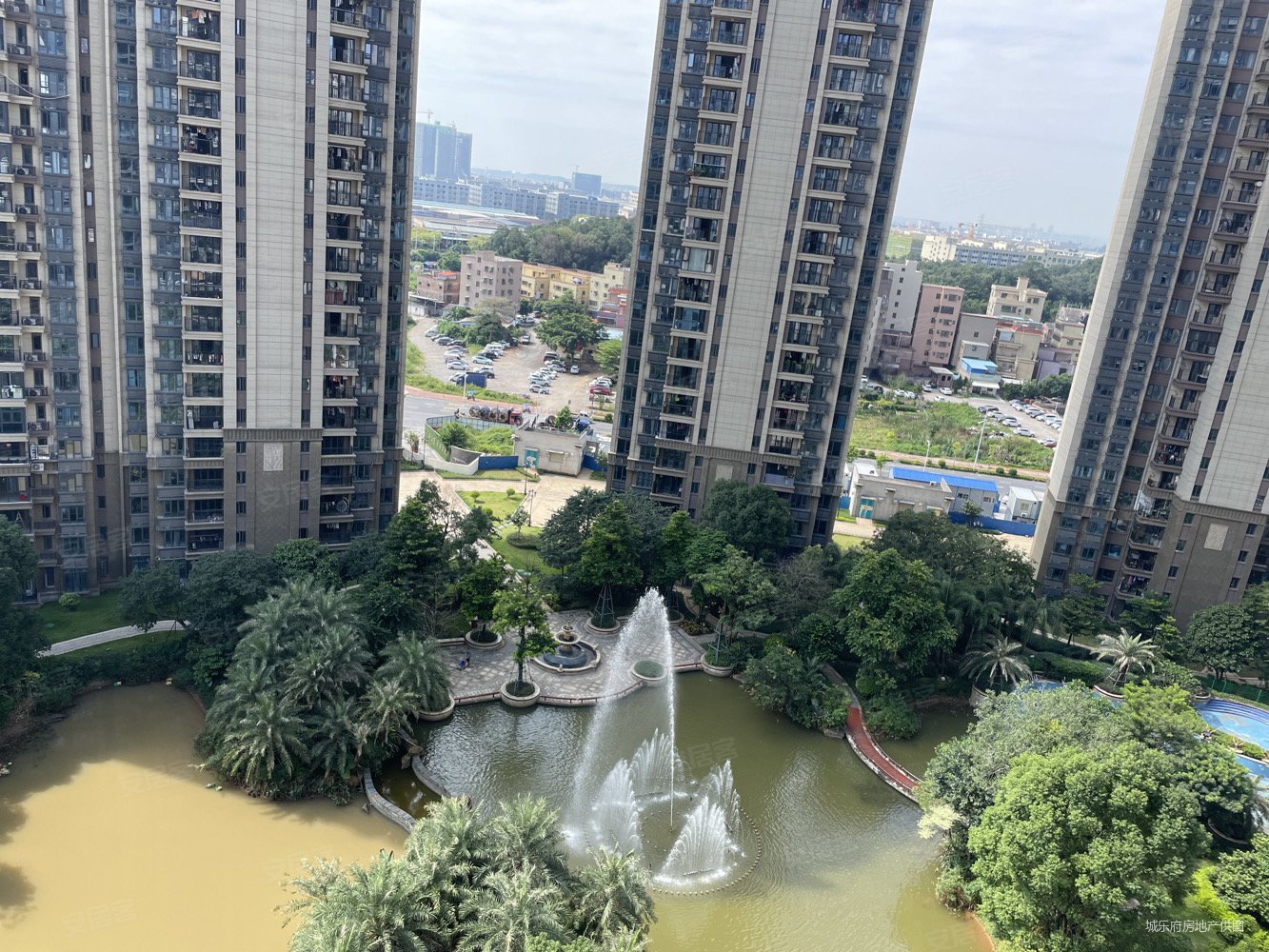恒大珺庭中间楼层豪华装修