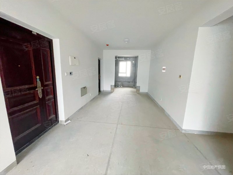 黄金山水郡(六区)4室2厅2卫200㎡南北550万