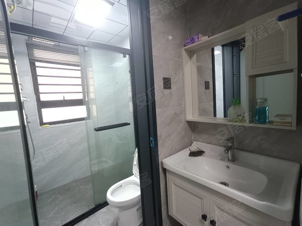 泉州南安霞美镇景园合著(b区)出租大霞美精装三房二卫1700月含物业