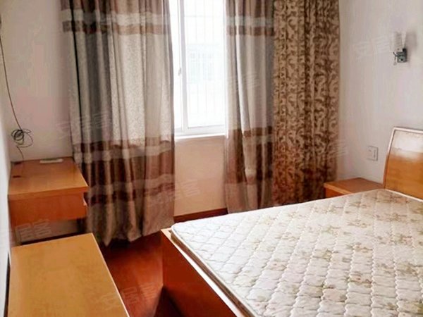 绍兴越城城南任家塔小区银泰城鲁高旁任家塔小区4楼2室配套齐全 80平