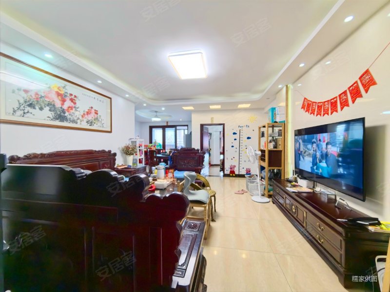 德明华府南北通精装4房花园社区单价9字头看房方便