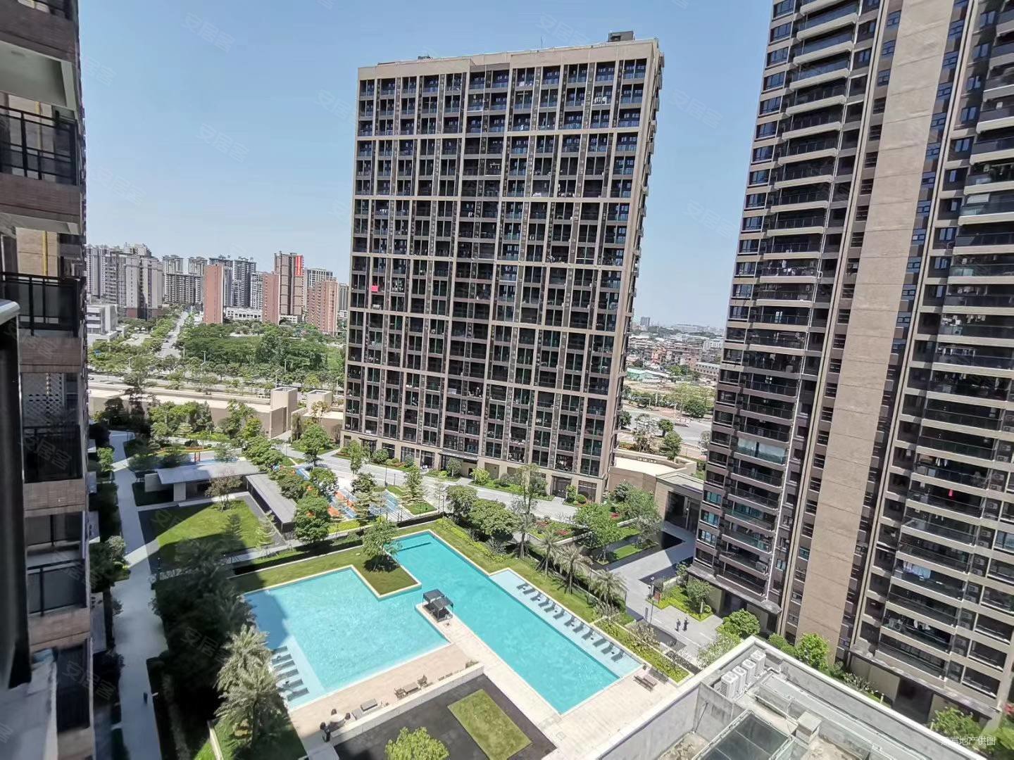 茶山新城 地铁口震撼笋盘 时代荟全新 江景大3房  看房来电