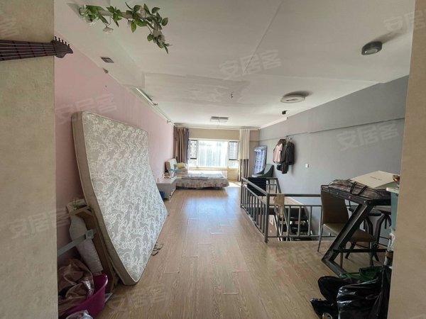 哈尔滨南岗哈西辰能溪树庭院(商住楼)万达对面辰能公寓看房,商住两用