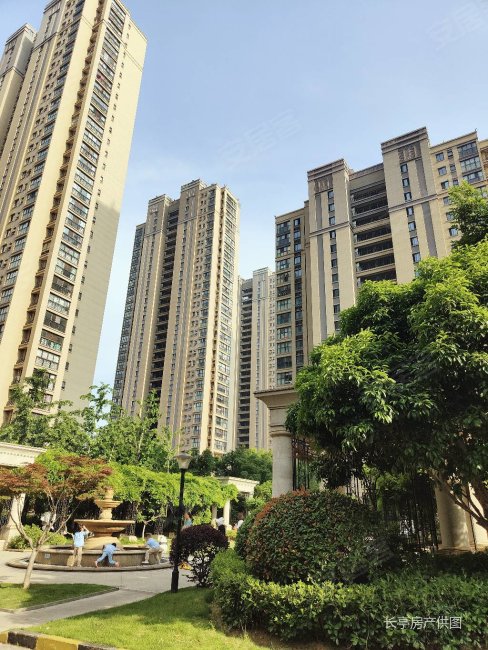 九龙湖畔珑湾花园近地铁交通便利位置好东大九龙湖小区旁