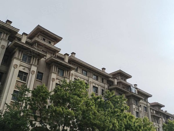 潍坊安丘安丘城区青云国际城精装好房出租,精装修,干净整洁,家电齐全