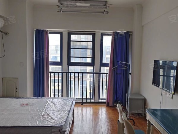 马鞍山雨山华润苏果橙果公寓要租房的来找我.