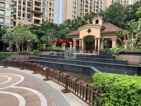 南宁青秀东盟商务盛天华府在繁华都市的喧嚣中寻找一片宁静与优雅的