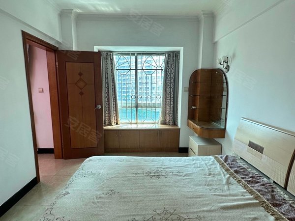 广州海珠滨江东金雅苑金雅苑,10号地铁精装3房,南向优惠出租出租房源