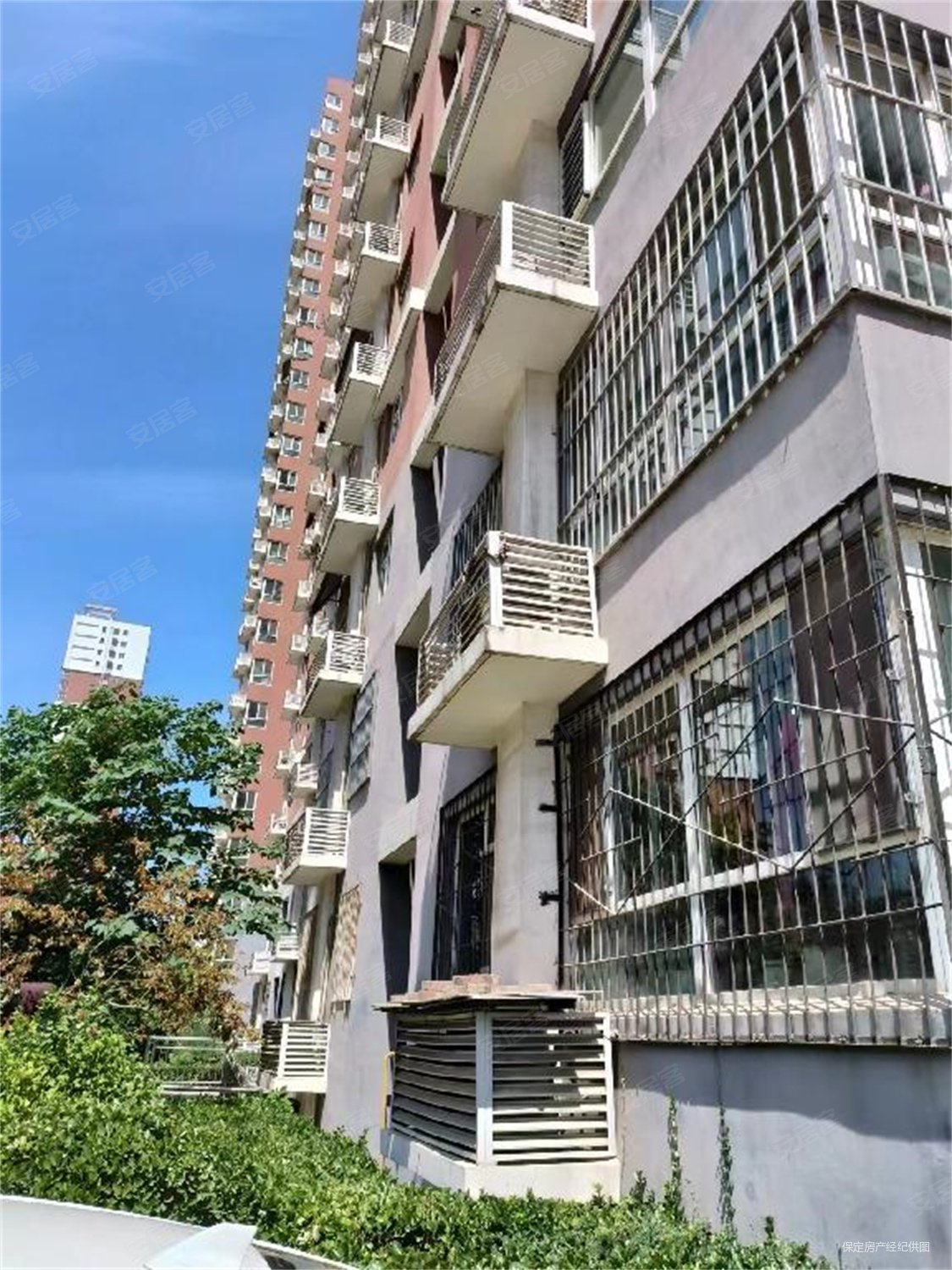 保定房产网>保定二手房>莲池二手房>新保师附小二手房>亢龙骏景(b区)>