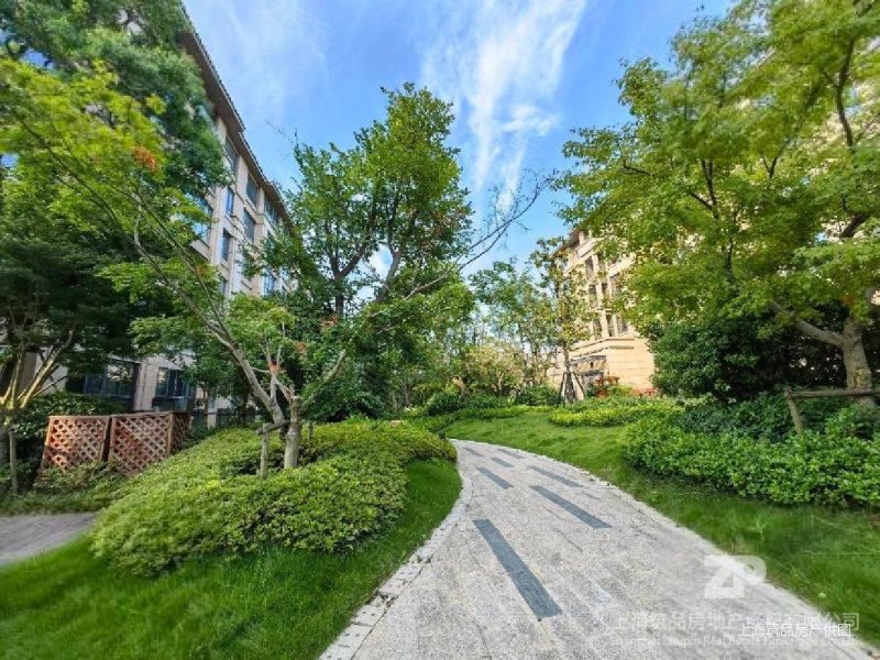 本店朱家角恒大御澜庭精装小双拼超大花园看房方便