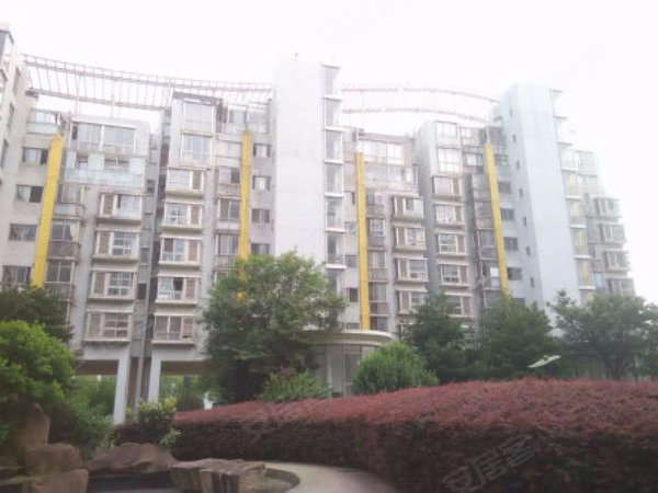 【多图】湖左岸,湖西租房,苏州 湖左岸 3室2厅2卫 精装修超大房电梯房