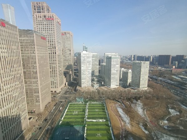 【多图】建外soho西区,建外大街租房,建外soho西区 精装两居 东北高层