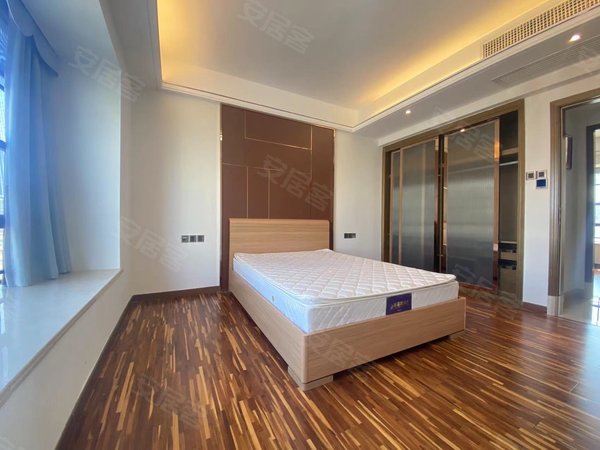 广州海珠广州塔领江公馆海珠区,领江公馆,亮三房出租,近小蛮腰广州