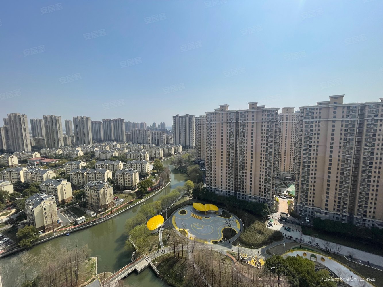 上海裕花园房东诚心出售大两房精装修领包入住满五