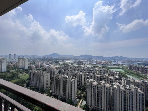 无锡惠山钱桥时代城(三期)时代城三期3室 东西齐全 小张房源全部是